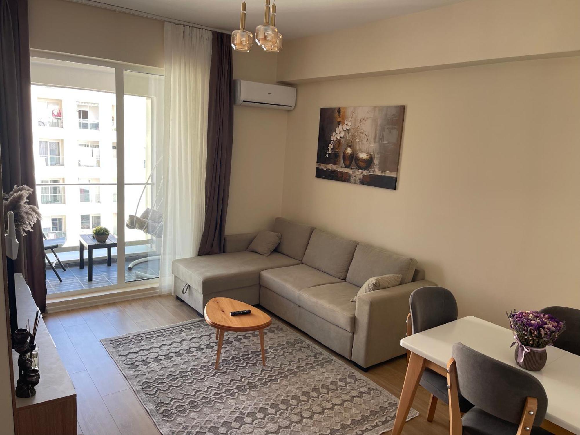 Jona Lovely 1 Two Bedroom Ap